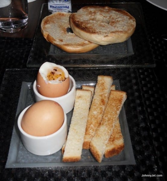 Soft boiled eggs w/ soldiers