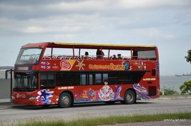 Panama tour bus