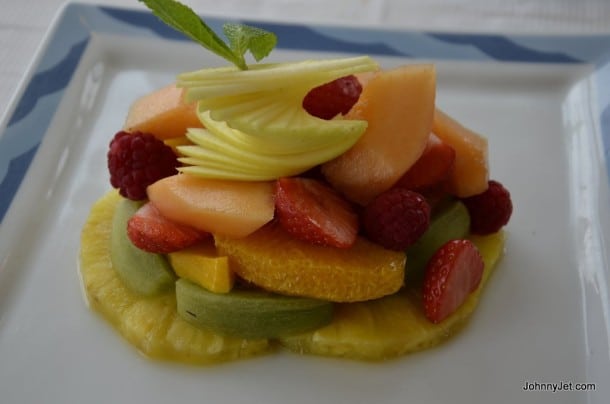 Fruit salad at L’Hirondelle restaurant 