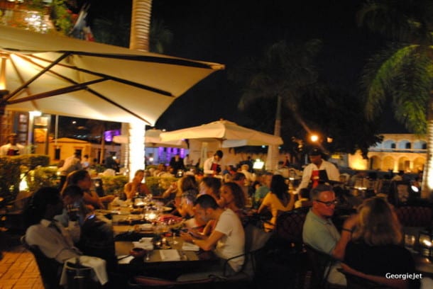 Outdoor dining at Plaza España