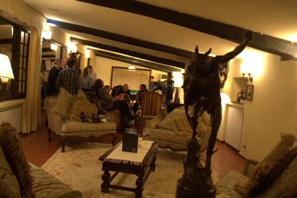 Social time at the villa - Borgo San Luigi IMG_2819
