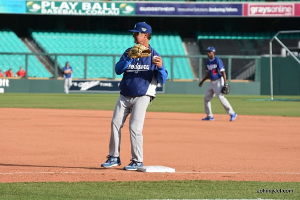Don Mattingly playing first base in Sydney