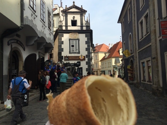 Worth the wait: a warm trdelnik pastry