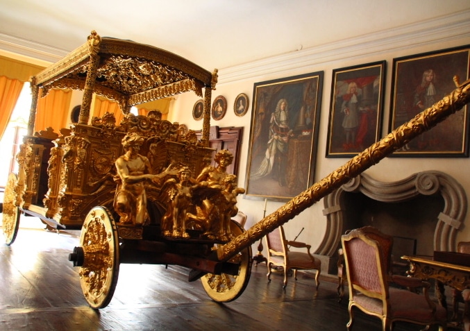 Golden carriage in Cesky Krumlov Castle