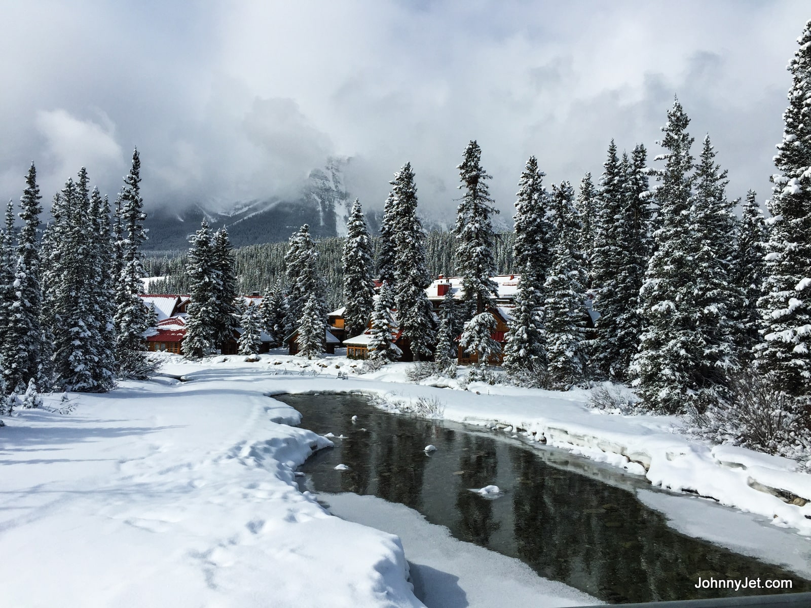 Banff National Park Alberta Canada April 2015-048
