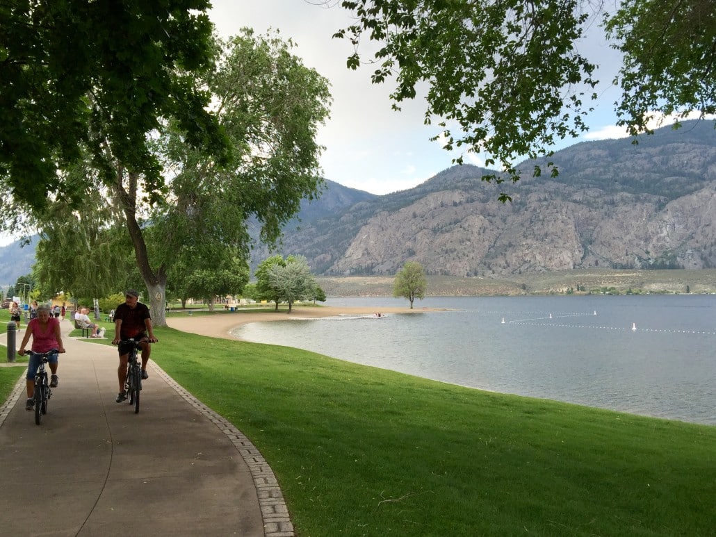 Lake Osoyoos at Watermark Beach Resort