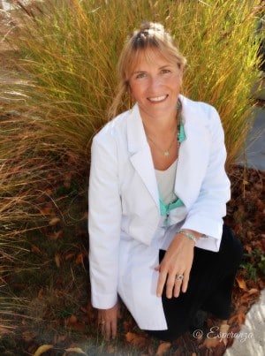 Dr. Robyn Benson