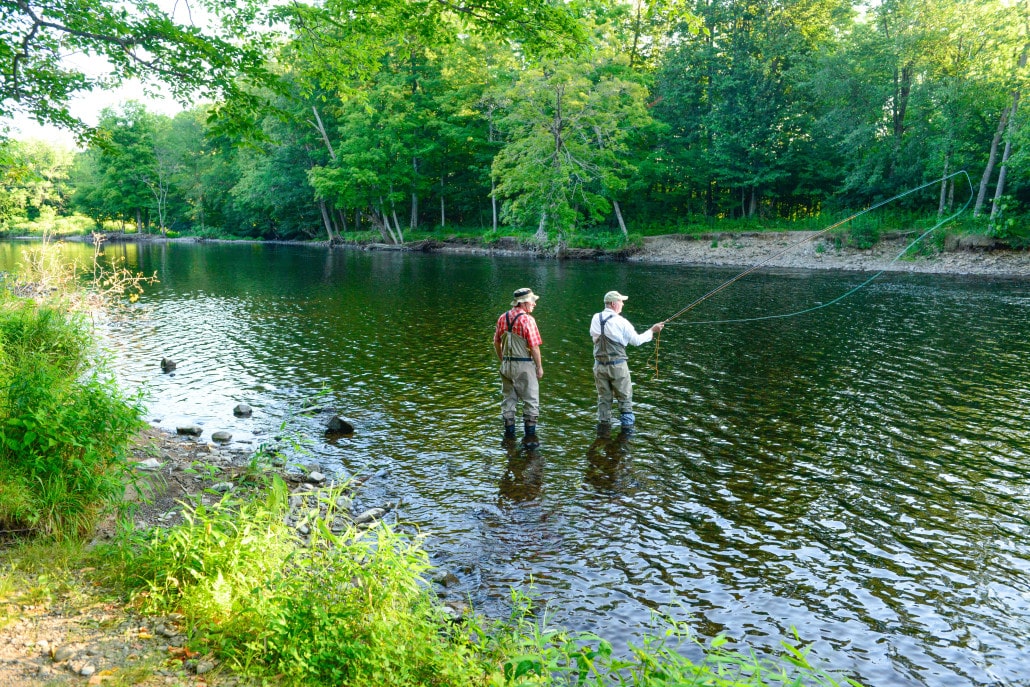 Private fly-fishing lessons at dawn on Salmon River