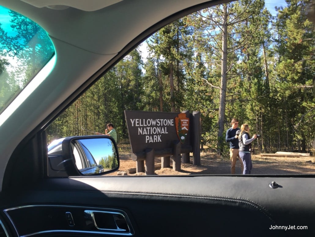 Yellowstone National Park entrance