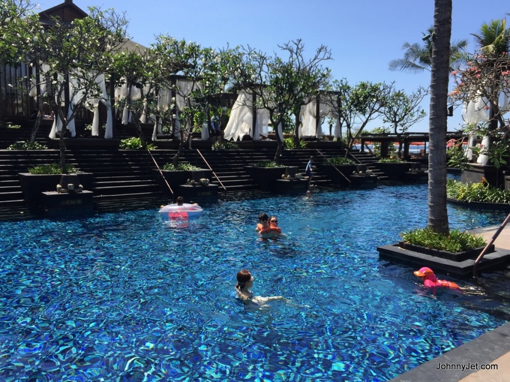 St Regis Bali pool