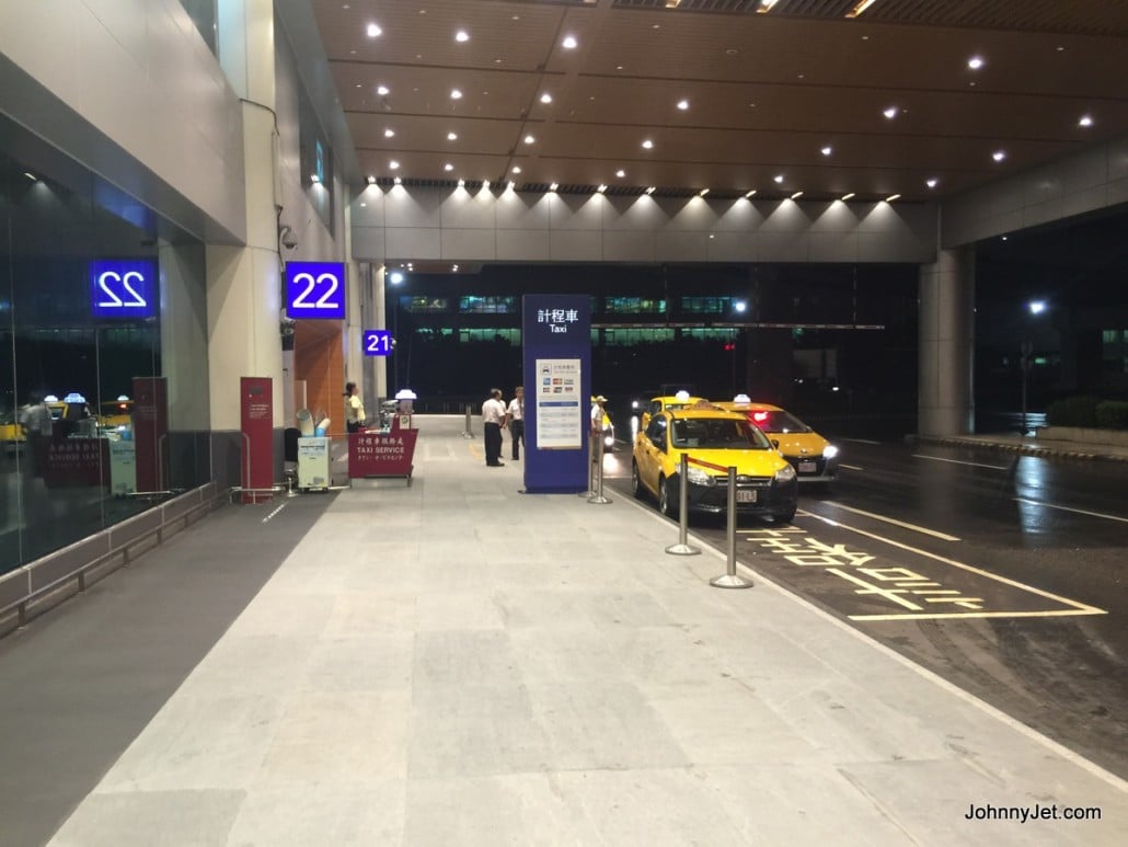 Taipei airport taxi stand