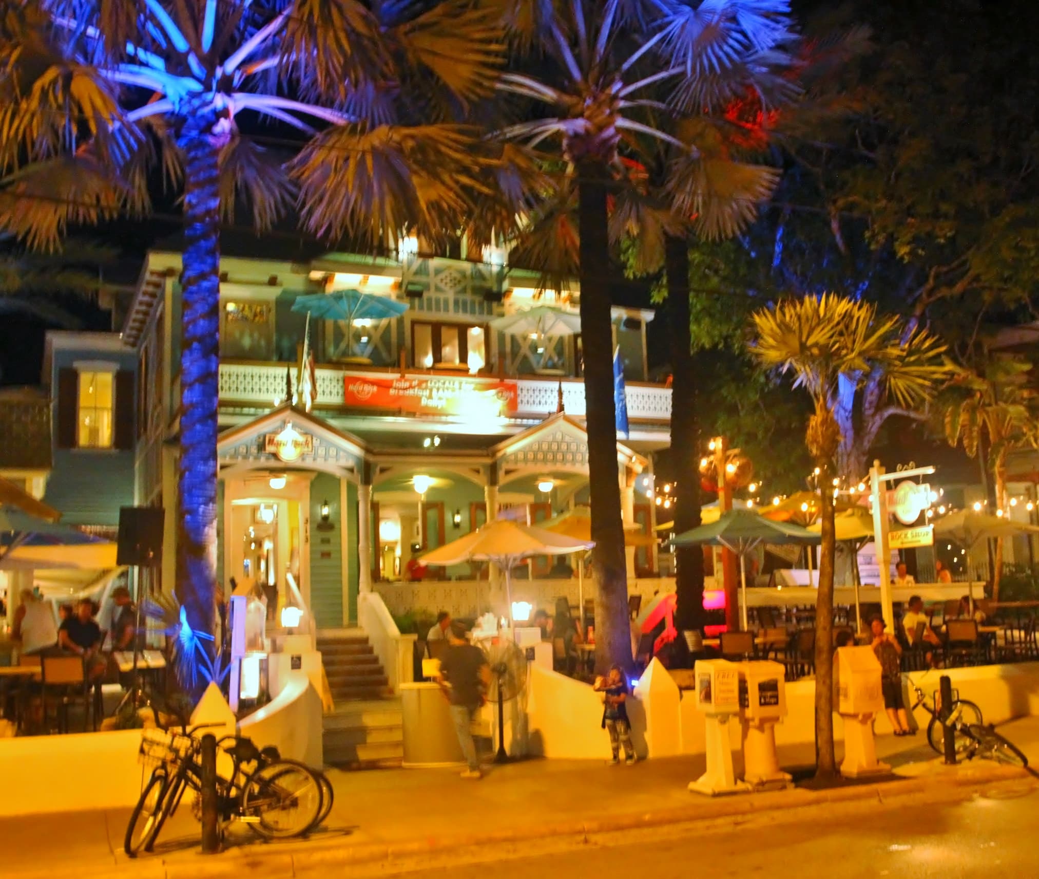 Bar at night along Duval Street (Credit: Bill Rockwell)