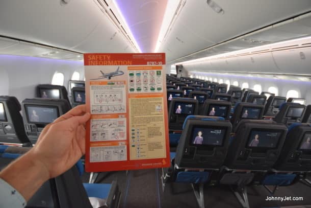 Singapore Airlines 787-10 safety card
