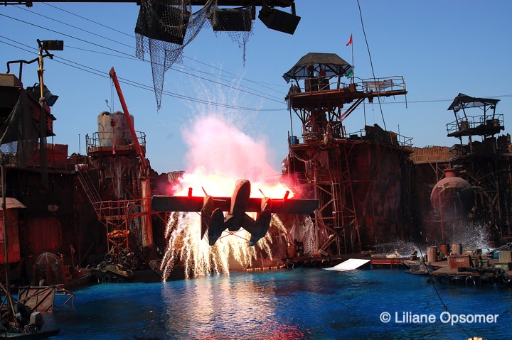The final WaterWorld scene