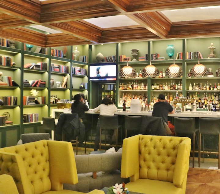 The Library Bar at Voltaggio Brothers Steak House (Credit: Bill Rockwell)