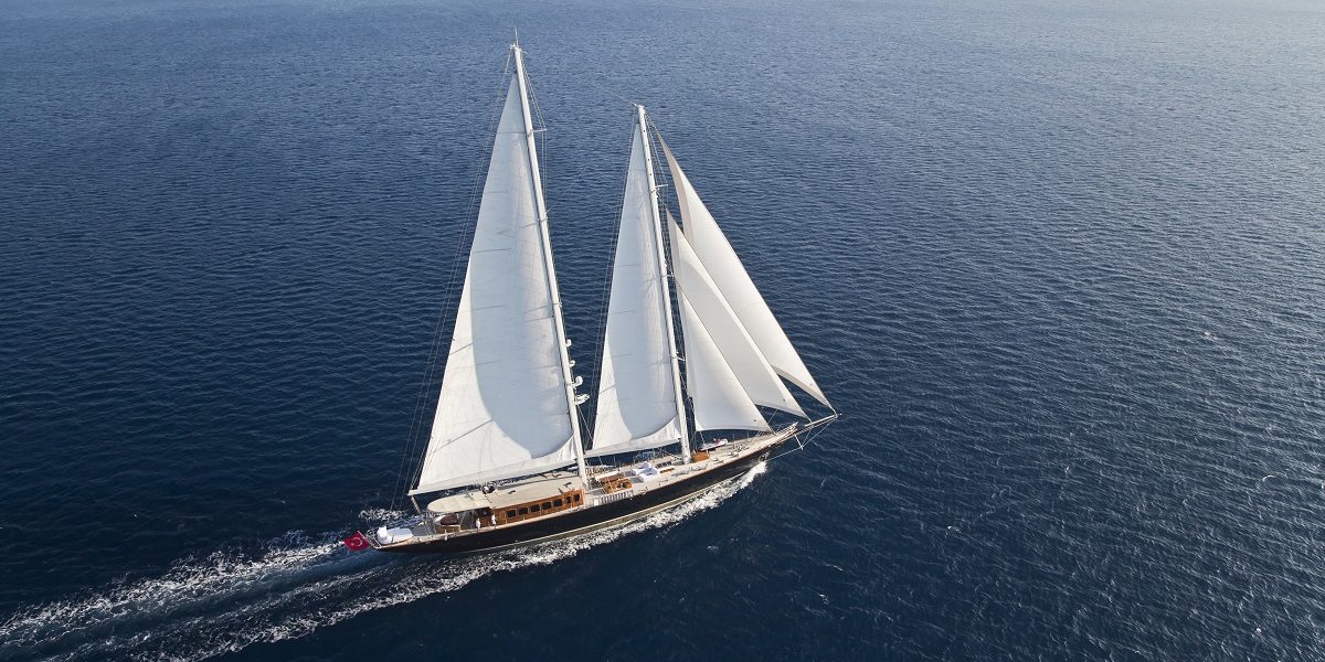 How to see the Turkish coast and Greek islands in style