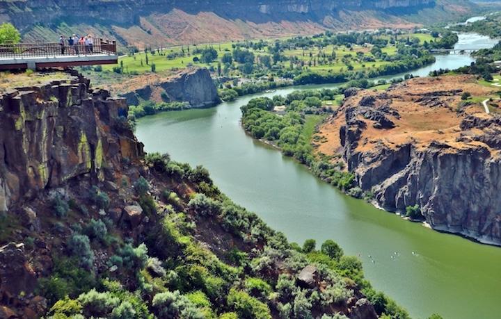 Scenic overlook at the Twin Falls visitor center (Credit: Bill Rockwell)